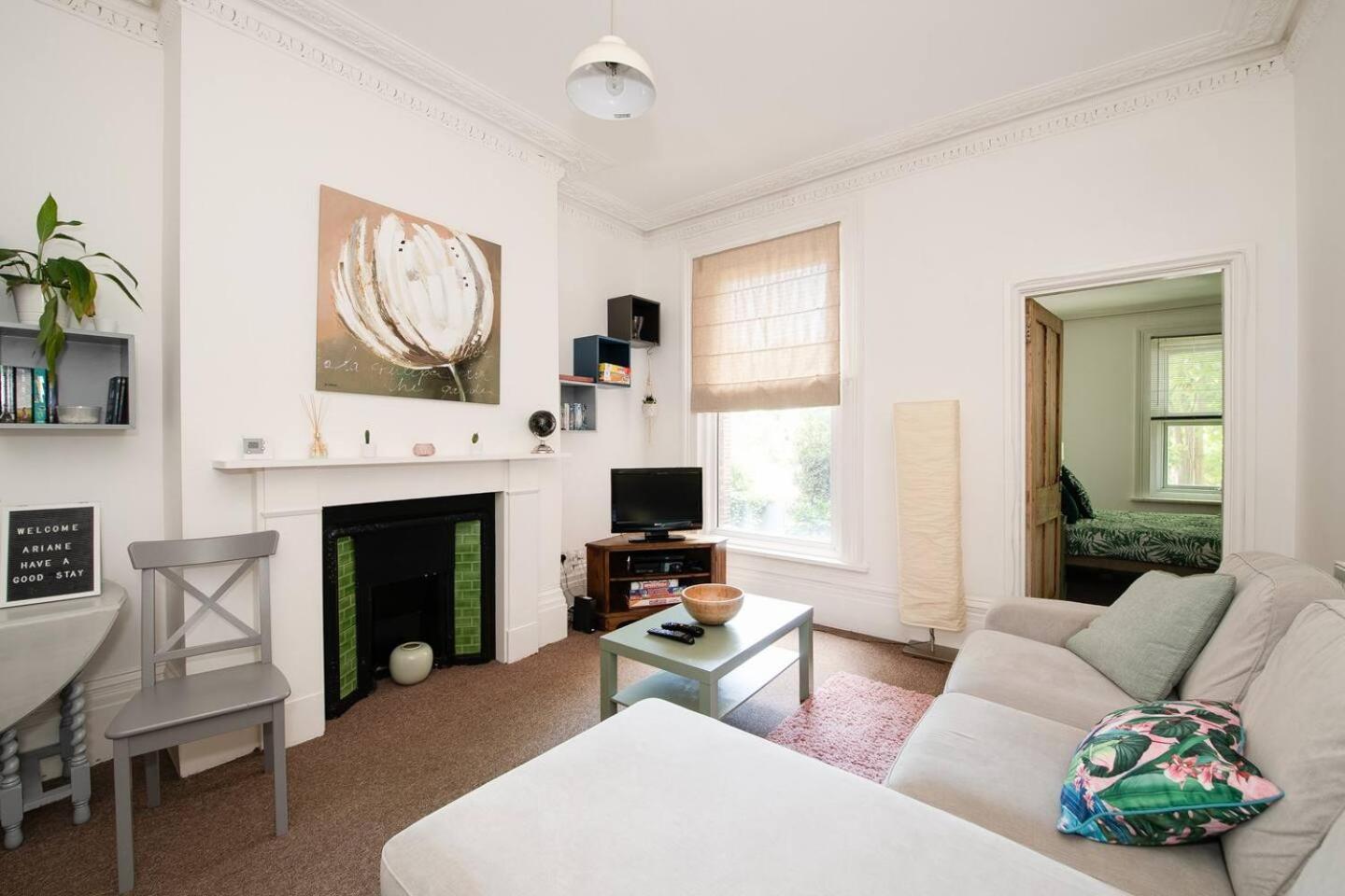 Family Friendly Flat Just Minutes From The Beach! Portsmouth Exterior foto